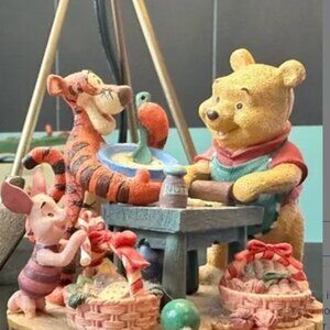 Simply Pooh Vintage Collectible- 1 Piece